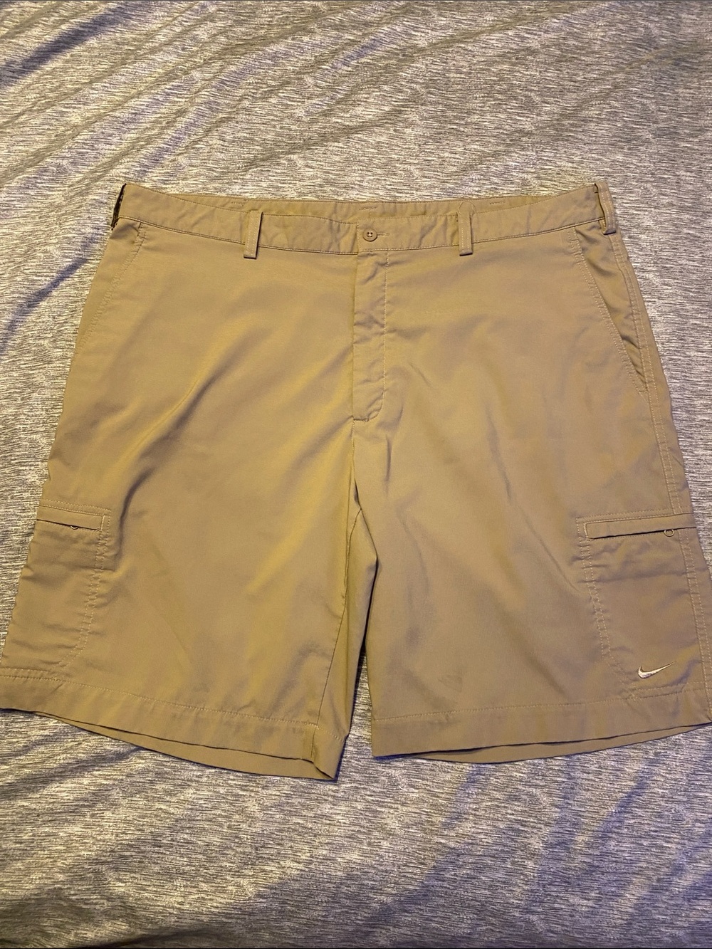 Nike Golf Men's Khaki Beige Dri-Fit Casual Utility Cargo Shorts Sz 40